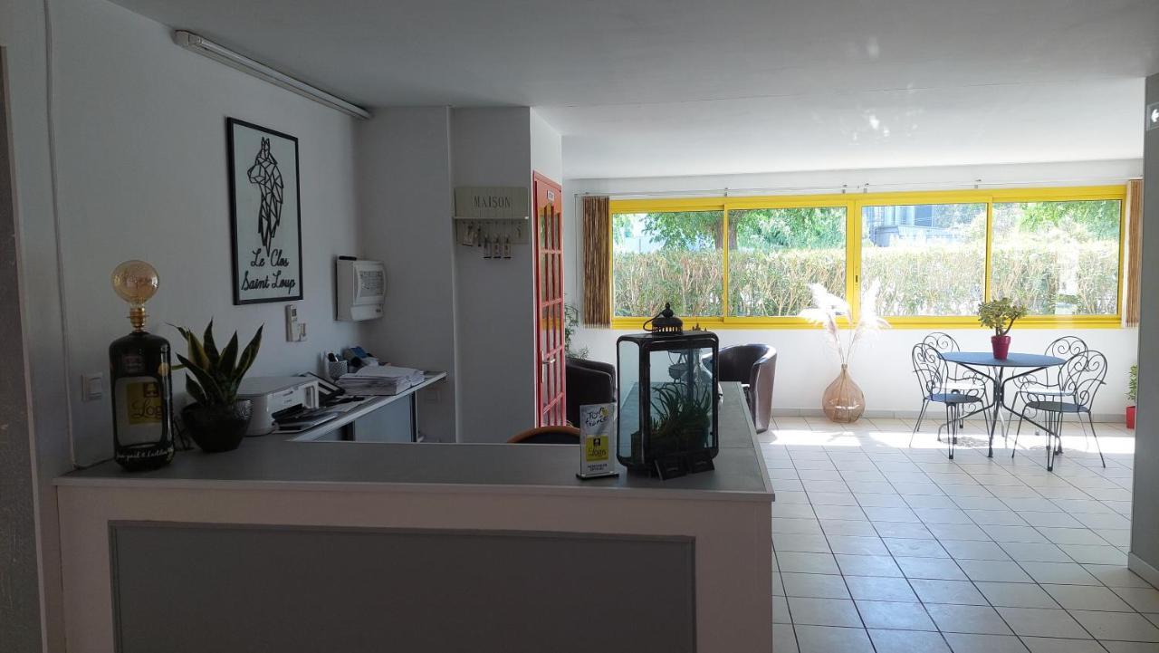 Logis Hotel Restaurant Le Clos Saint Loup Bram エクステリア 写真