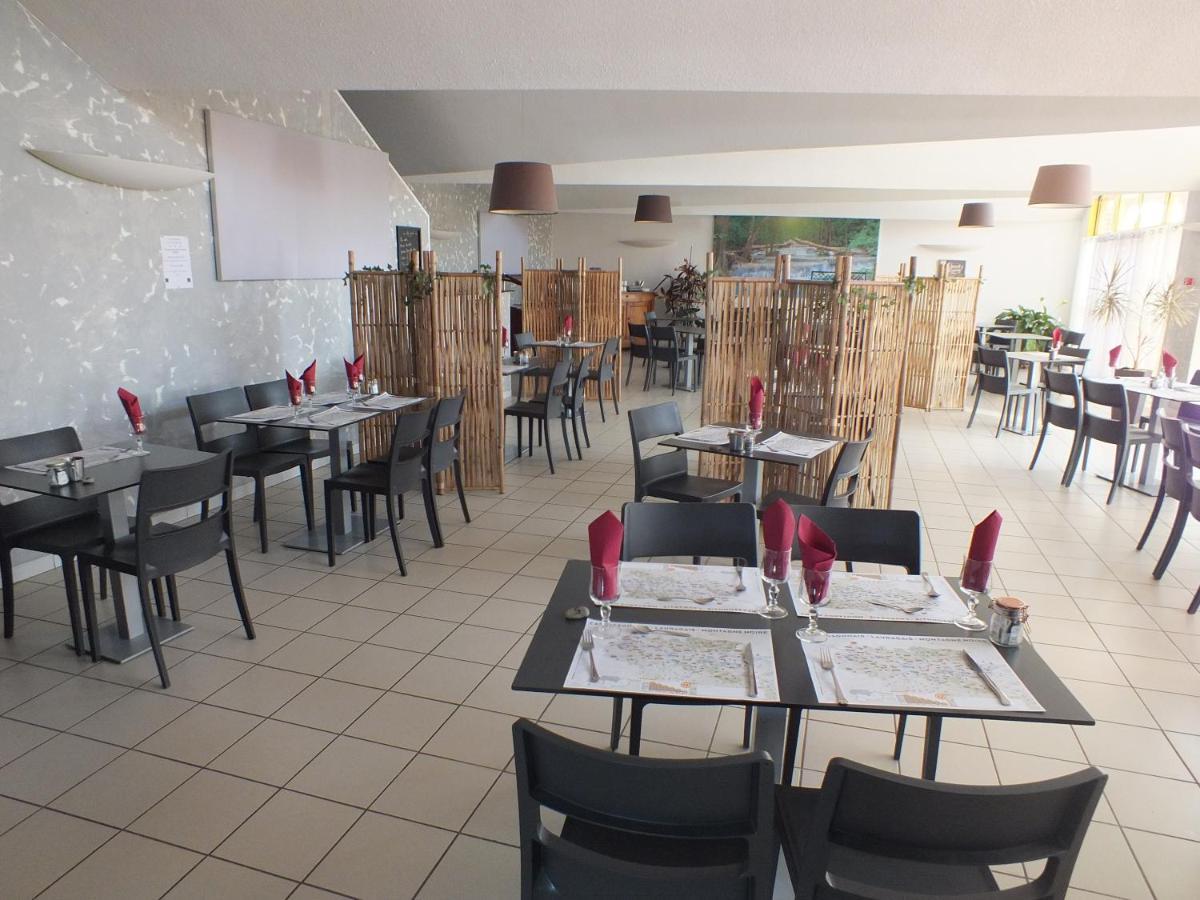 Logis Hotel Restaurant Le Clos Saint Loup Bram エクステリア 写真